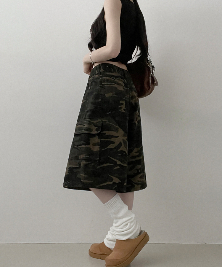 カモフラ柄カーゴポケットバミューダパンツ KHAKI