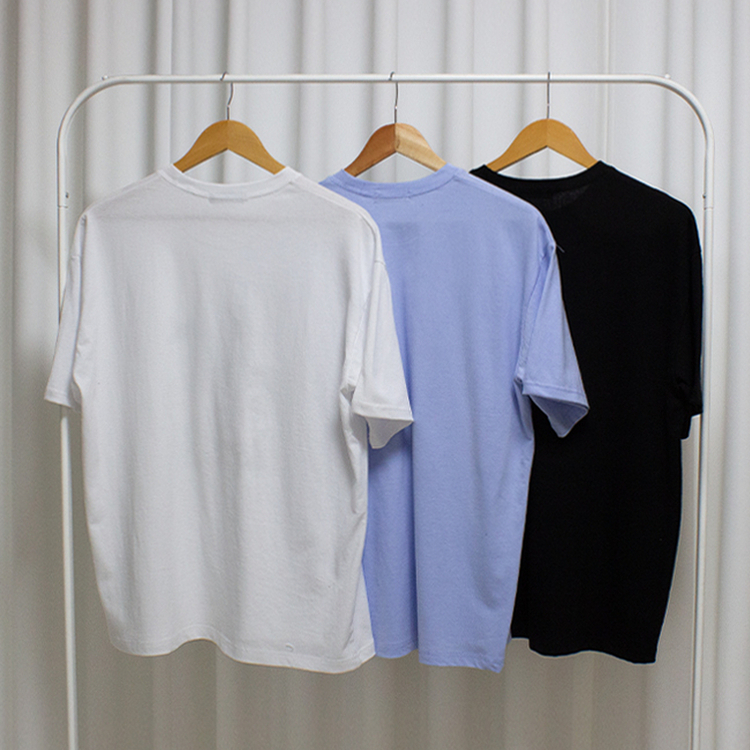 黒猫レタープリント半袖Tシャツ