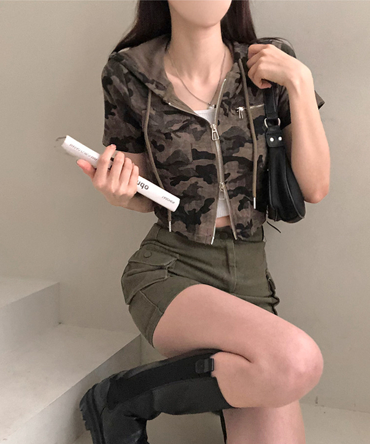 クロップ半袖フードジップアップ KHAKI