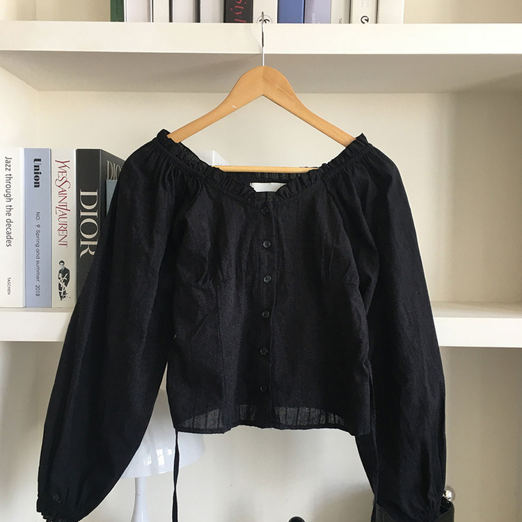 フリルオフショルダーブラウス