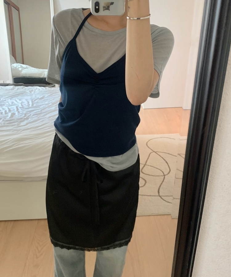 【SET】ホルターネックVキャミソール＋半袖Tシャツ GREY