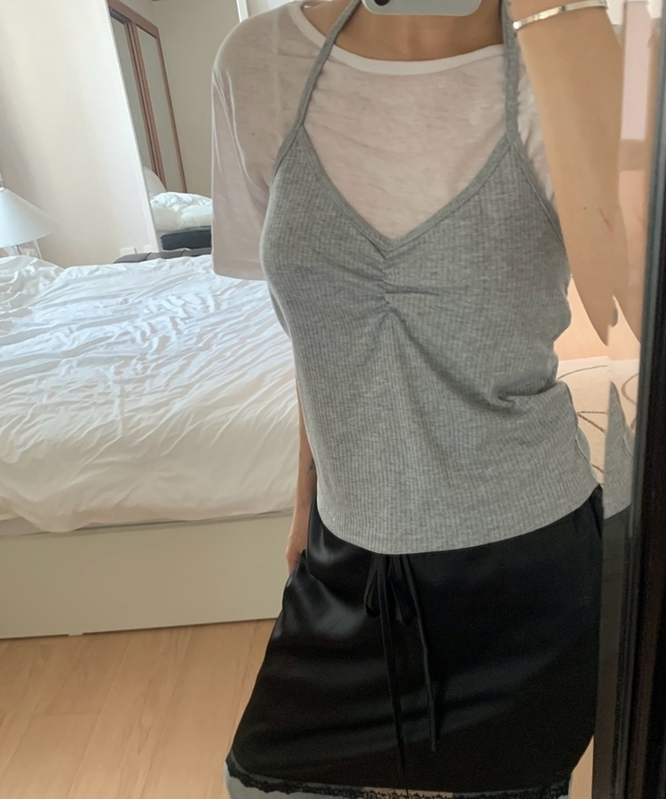 【SET】ホルターネックVキャミソール＋半袖Tシャツ IVORY