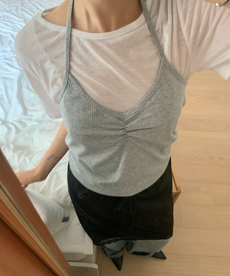 【SET】ホルターネックVキャミソール＋半袖Tシャツ IVORY