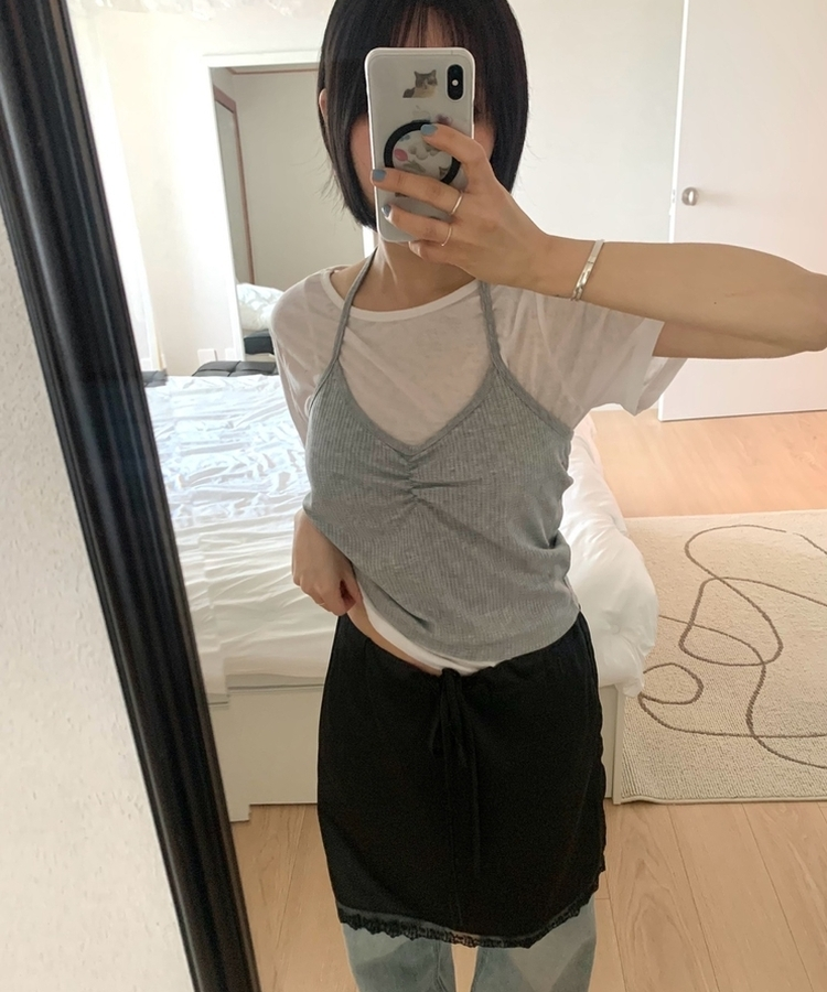 【SET】ホルターネックVキャミソール＋半袖Tシャツ IVORY