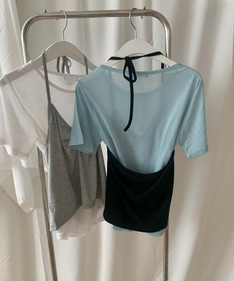 【SET】ホルターネックVキャミソール＋半袖Tシャツ