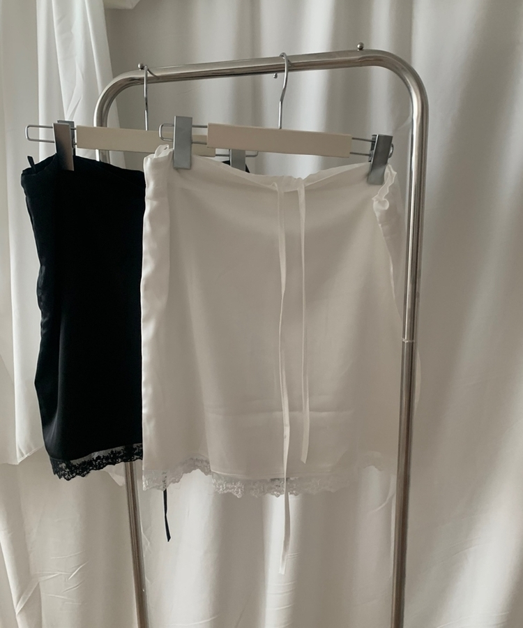 シルクミディレーススカート