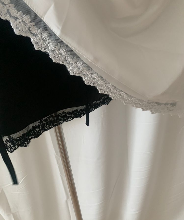 シルクミディレーススカート