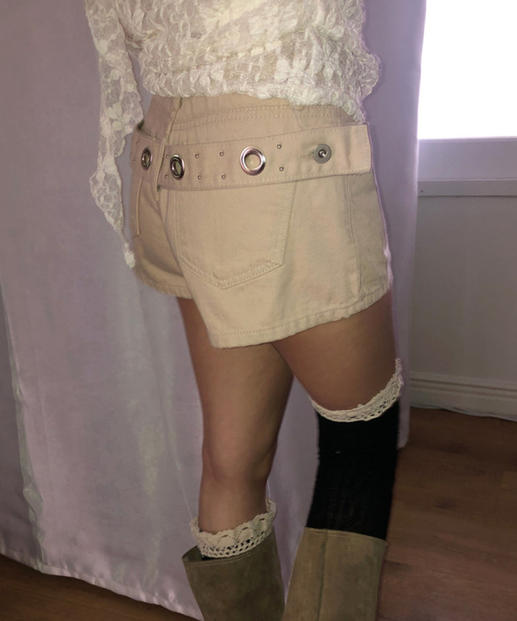 アイレットスタッズショートパンツ BEIGE