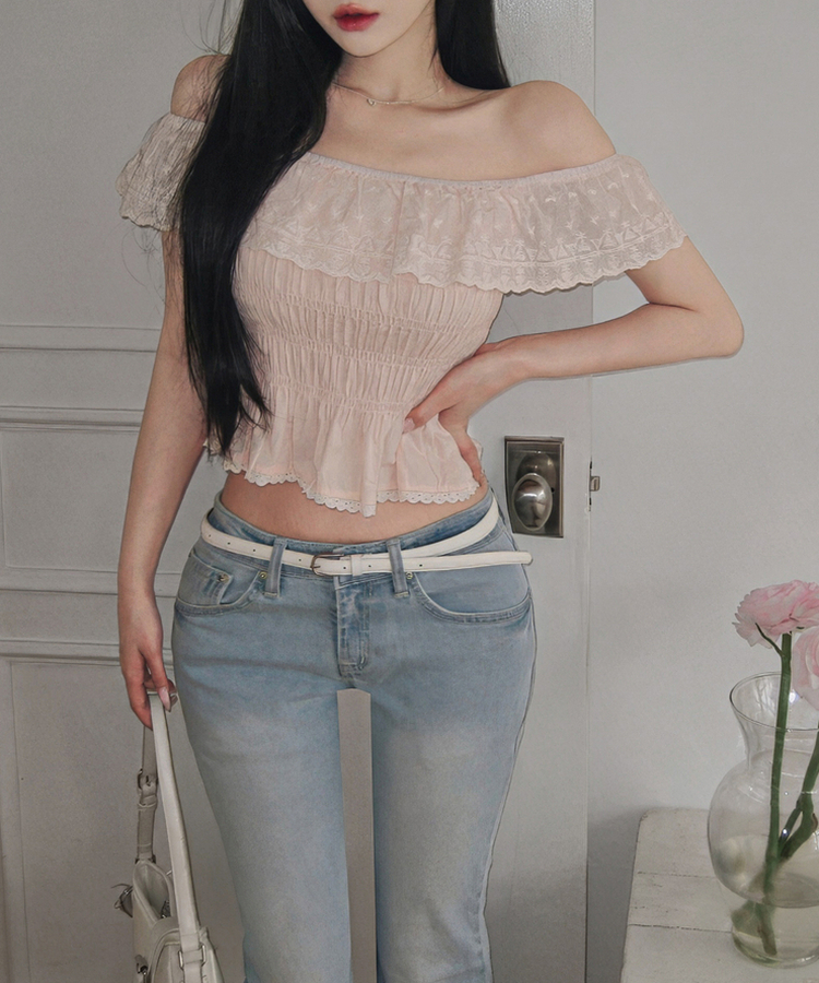 レースパンチングフリルオフショル半袖ブラウス PINK