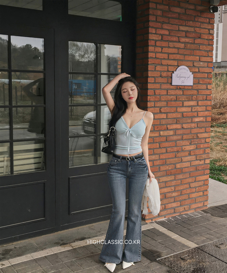 セミブーツカットデニムパンツ BLUE