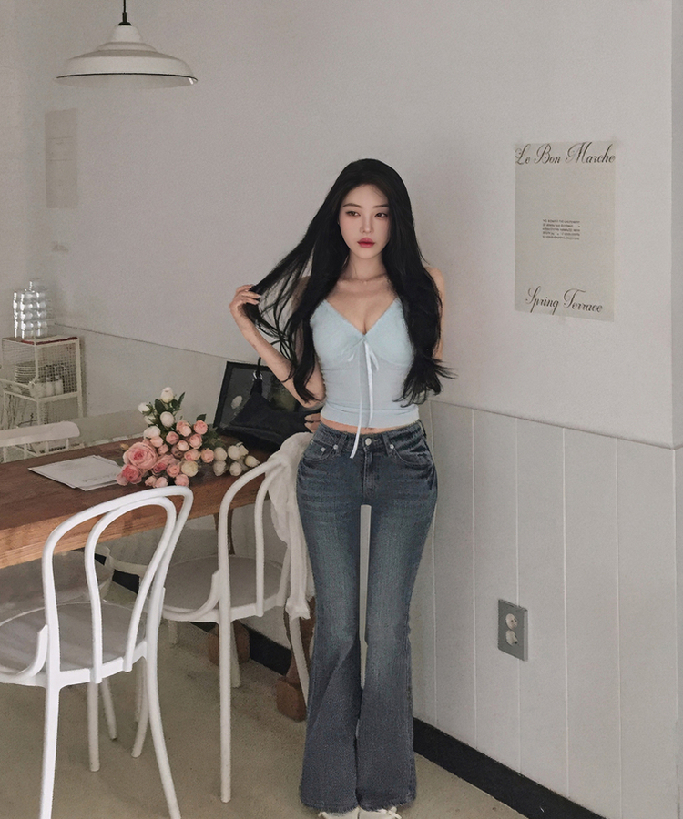 セミブーツカットデニムパンツ BLUE