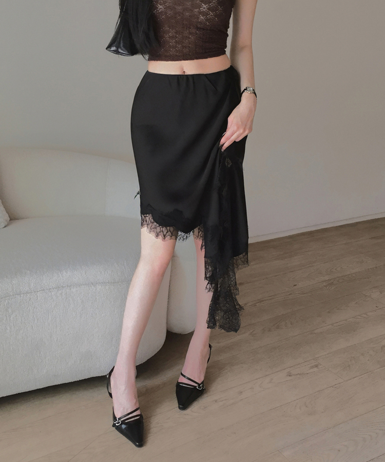 レースシルキーアンバランススカート BLACK