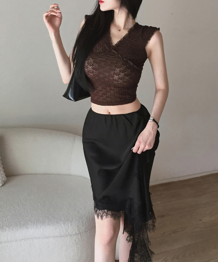 レースシルキーアンバランススカート BLACK