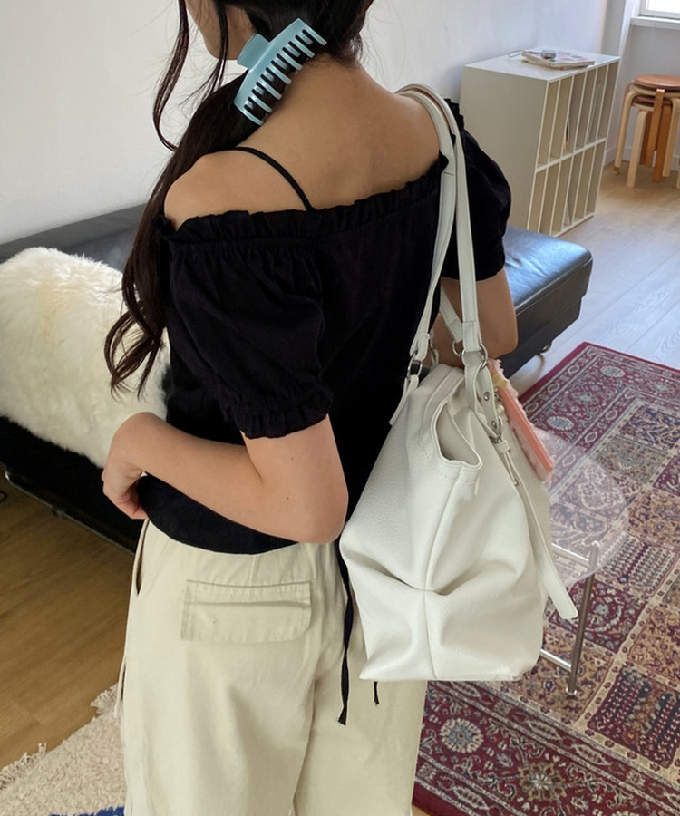 フリルオフショルダー半袖ブラウス(5color) BLACK