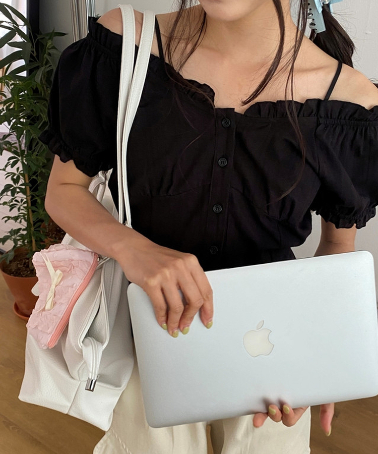 フリルオフショルダー半袖ブラウス(5color) BLACK