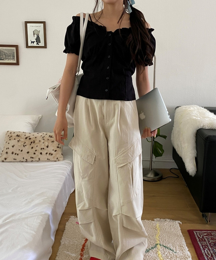 フリルオフショルダー半袖ブラウス(5color) BLACK