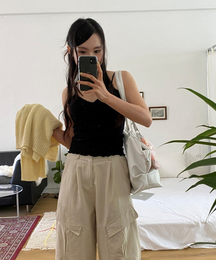 【カップ付き】レース紐キャミソール BLACK