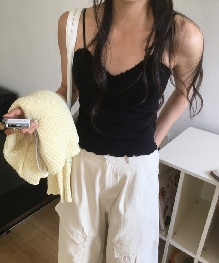 【カップ付き】レース紐キャミソール BLACK