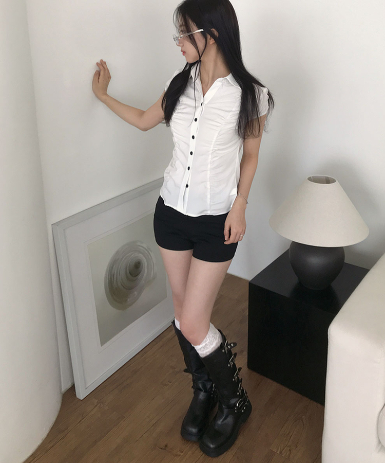 ハイウエストスパンスリムショートパンツ BLACK