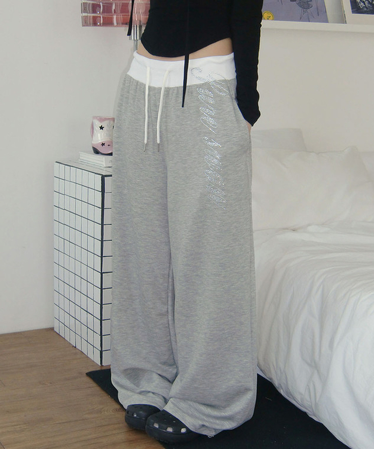 ビーズレタリングワトレーニングパンツ GREY