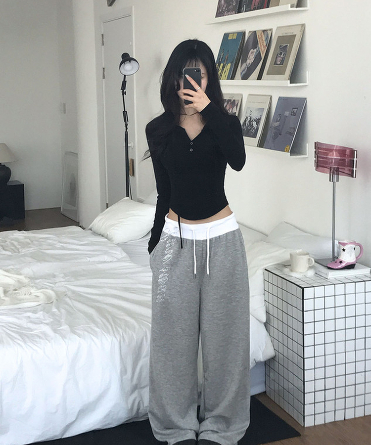 ビーズレタリングワトレーニングパンツ GREY