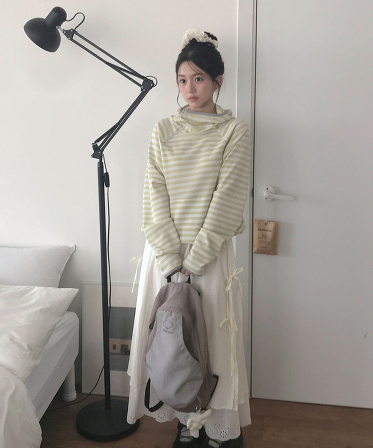 에론 펀칭 레이스 스트랩 리본 롱 밴딩 스커트 베이지