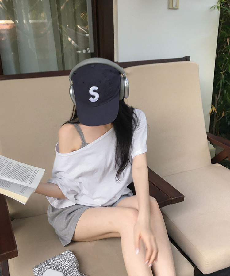 ワンショルダールーズフィットTシャツ IVORY