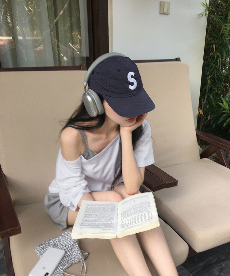 ワンショルダールーズフィットTシャツ IVORY