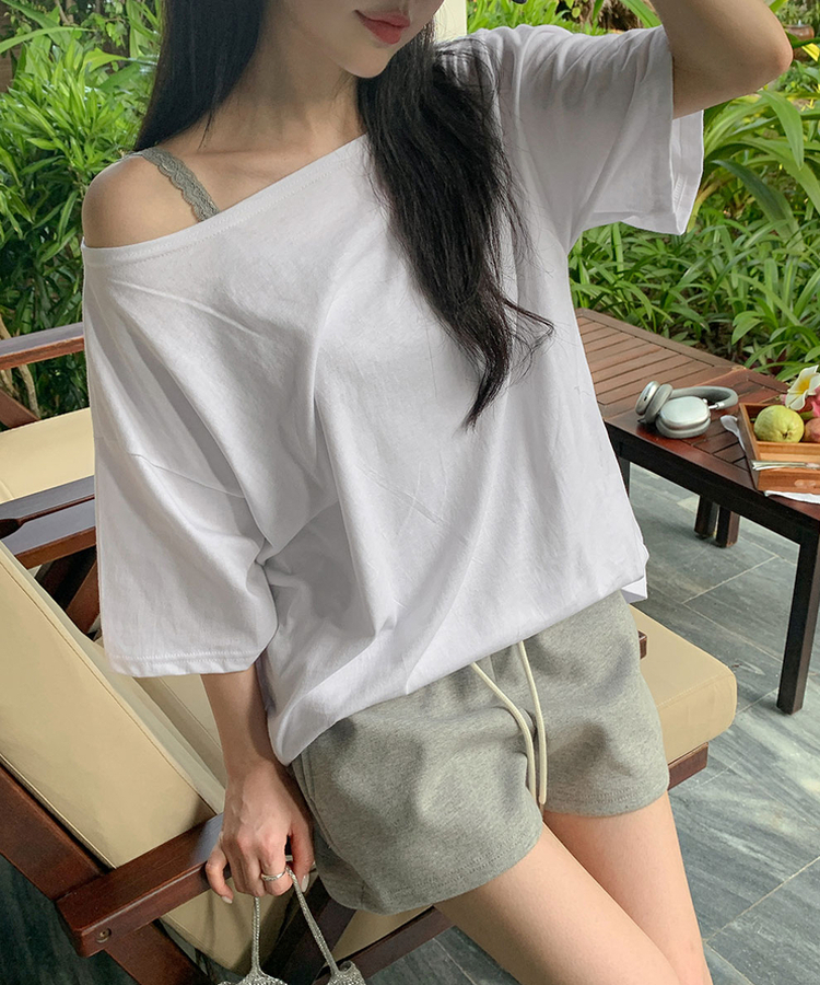 ワンショルダールーズフィットTシャツ IVORY