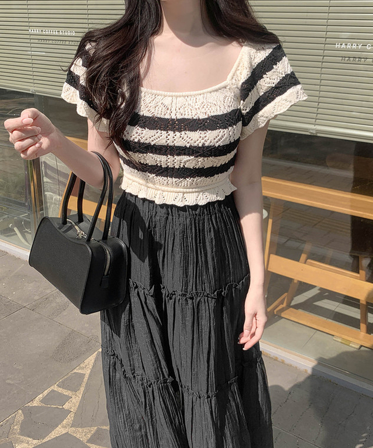 スクエアパンチング半袖ニット STRIPE