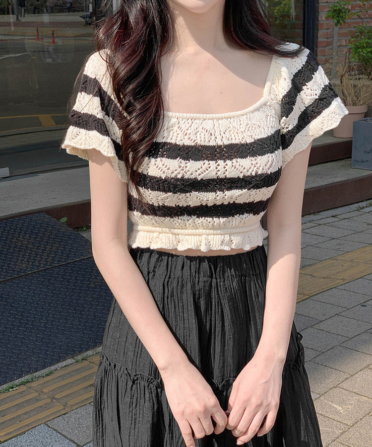 スクエアパンチング半袖ニット STRIPE