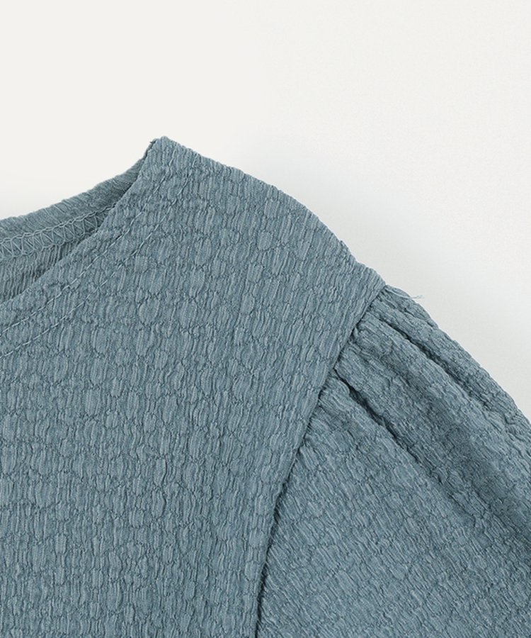 パフ半袖ブラウス