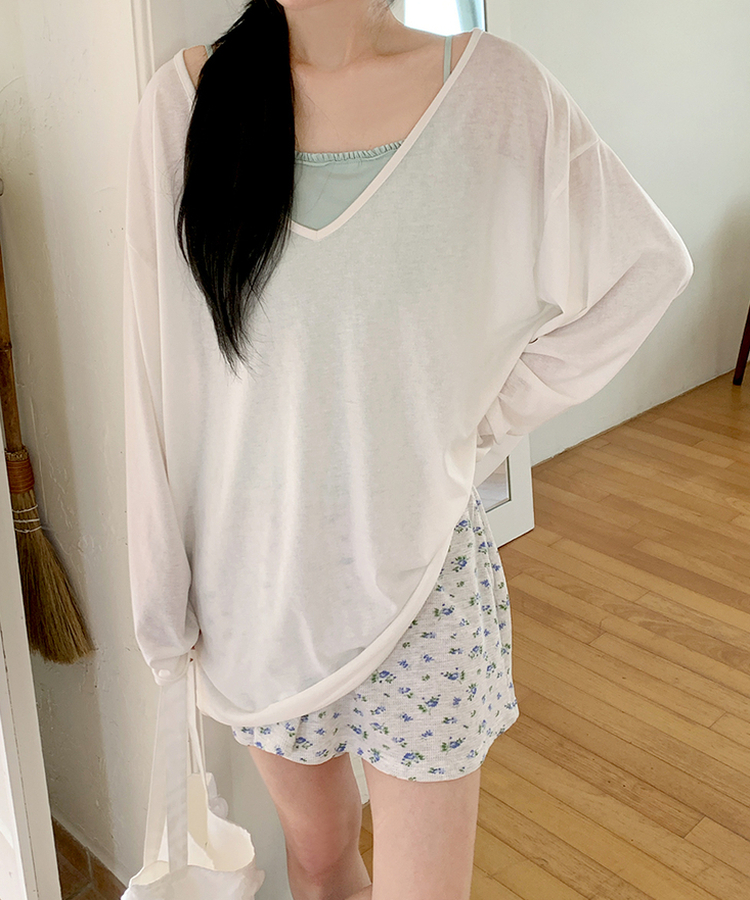 ディープVストリングロングTシャツ IVORY