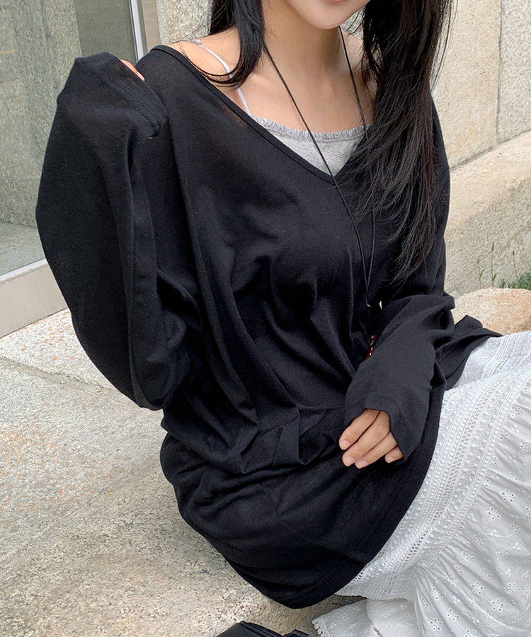 ディープVストリングロングTシャツ BLACK