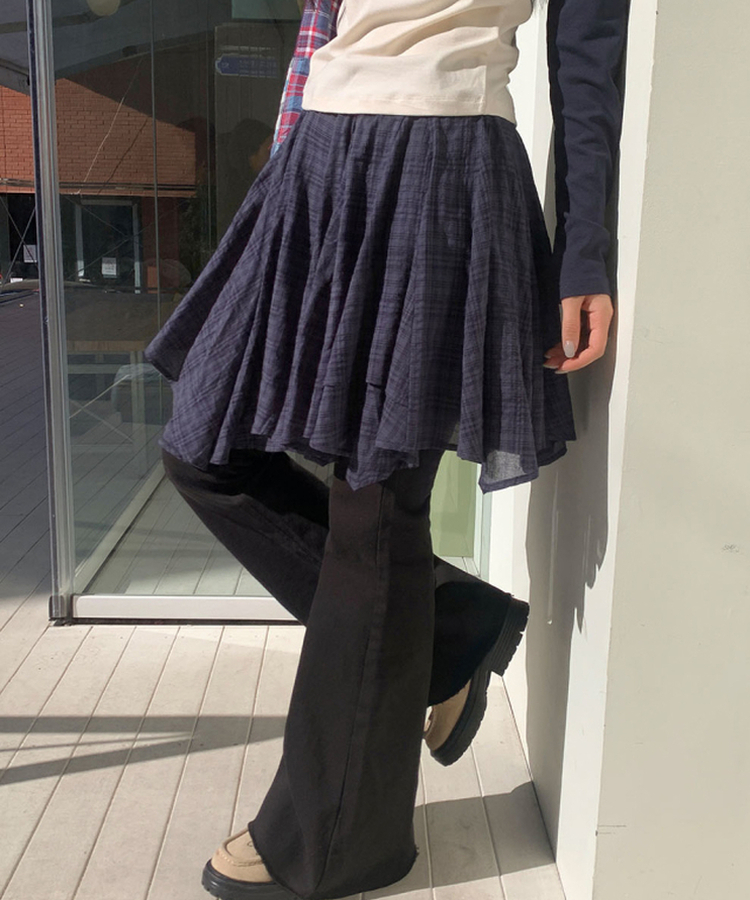 フリルチェックスカート NAVY