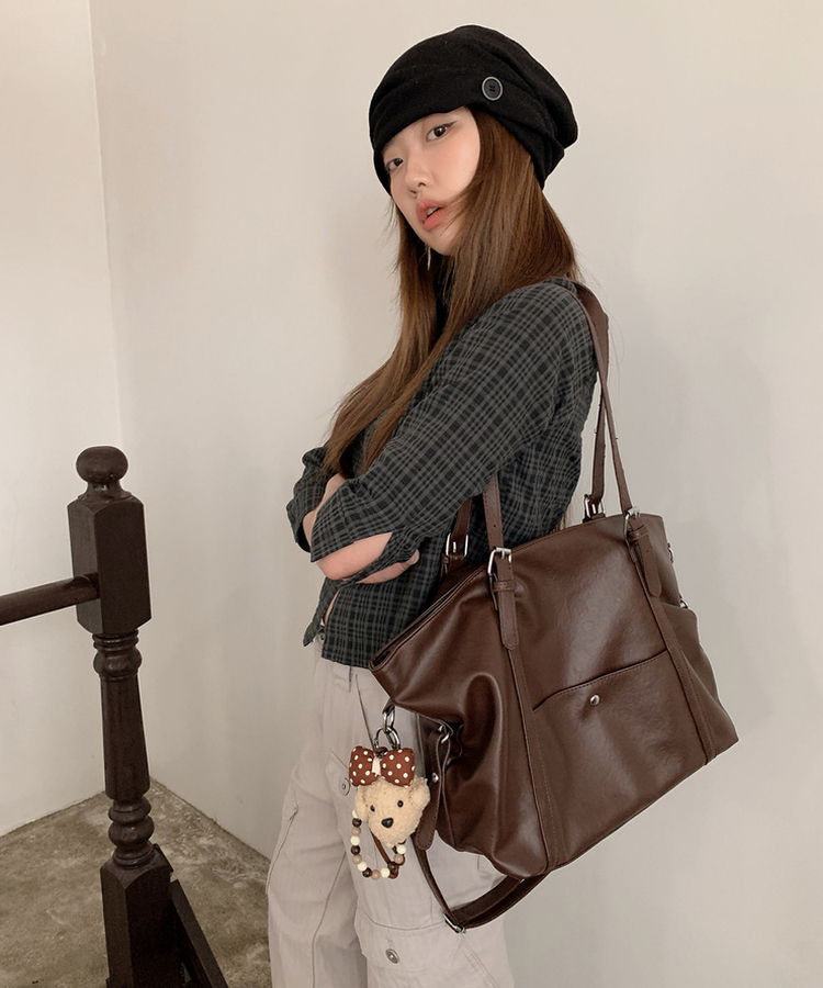 【キーリング付き】ビンテージレザーショルダーバッグ BROWN