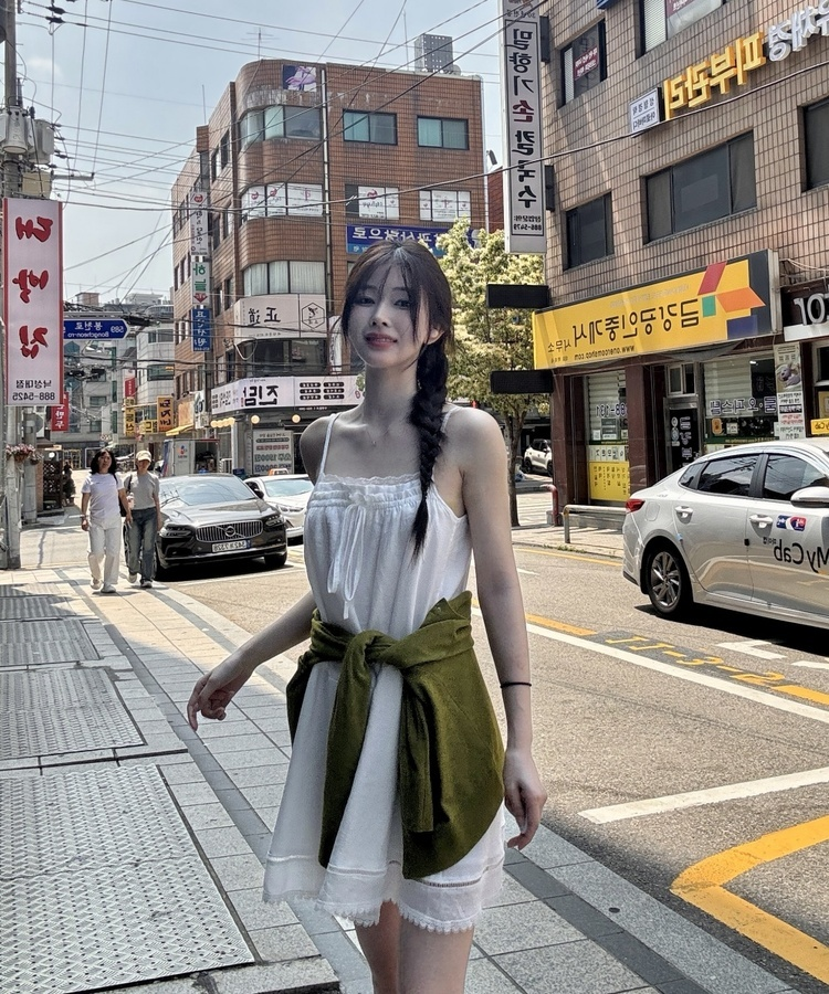 레이스 뷔스티에 나시 원피스 아이보리