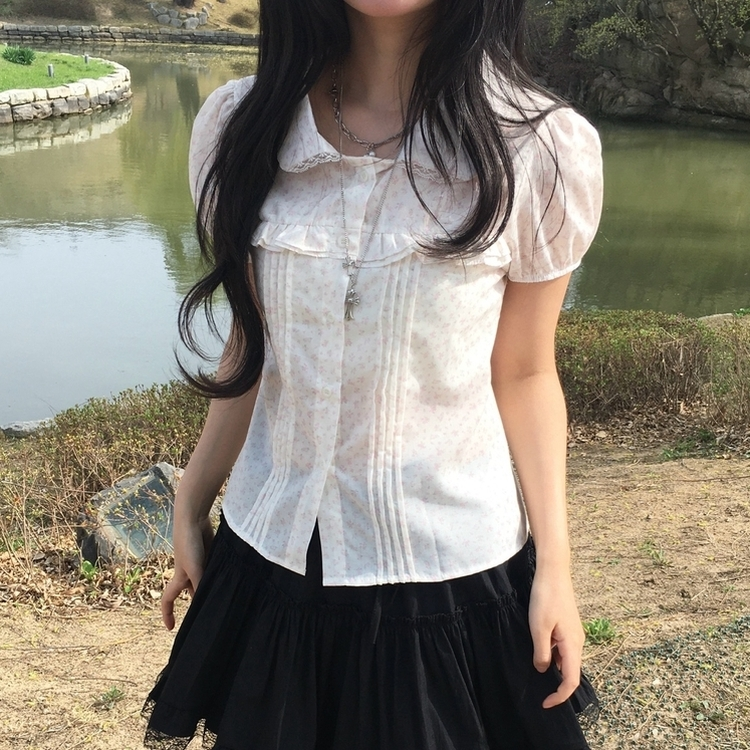 잔꽃도트ver 둥근카라 반팔 체크 핀턱 블라우스 화이트