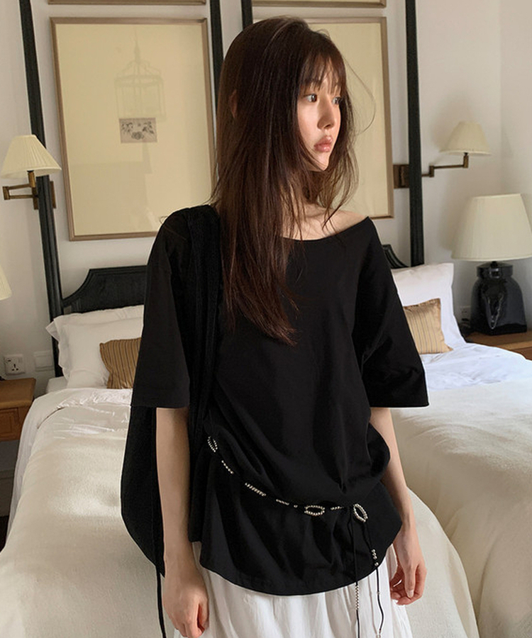 オフショルダールーズTシャツ BLACK