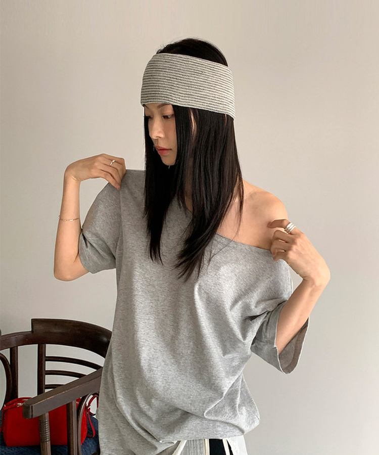 オフショルダールーズTシャツ GREY