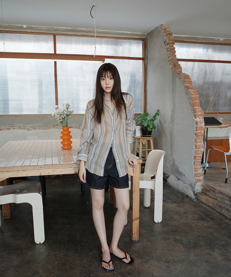 オーバーフィットストライプシャツ BEIGE