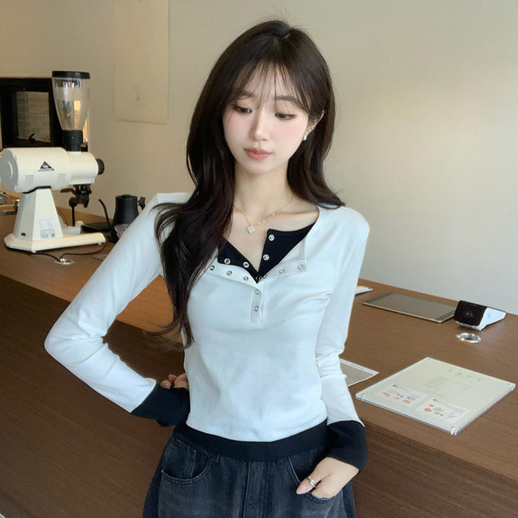 スナップボタンレイヤード長袖Tシャツ WHITE