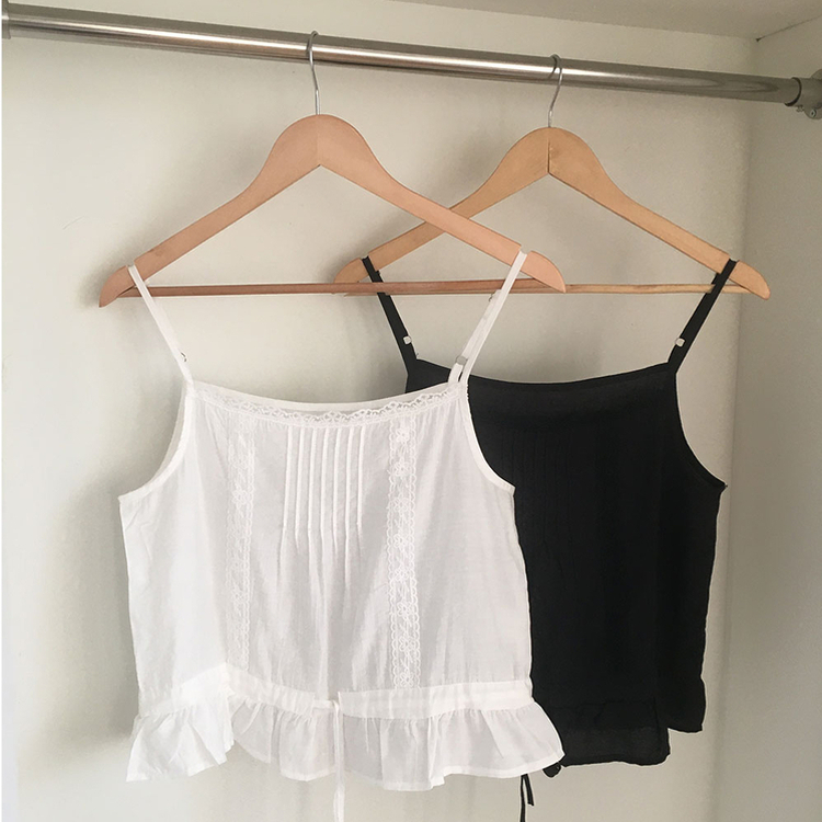 レースパンチングキャミソールブラウス