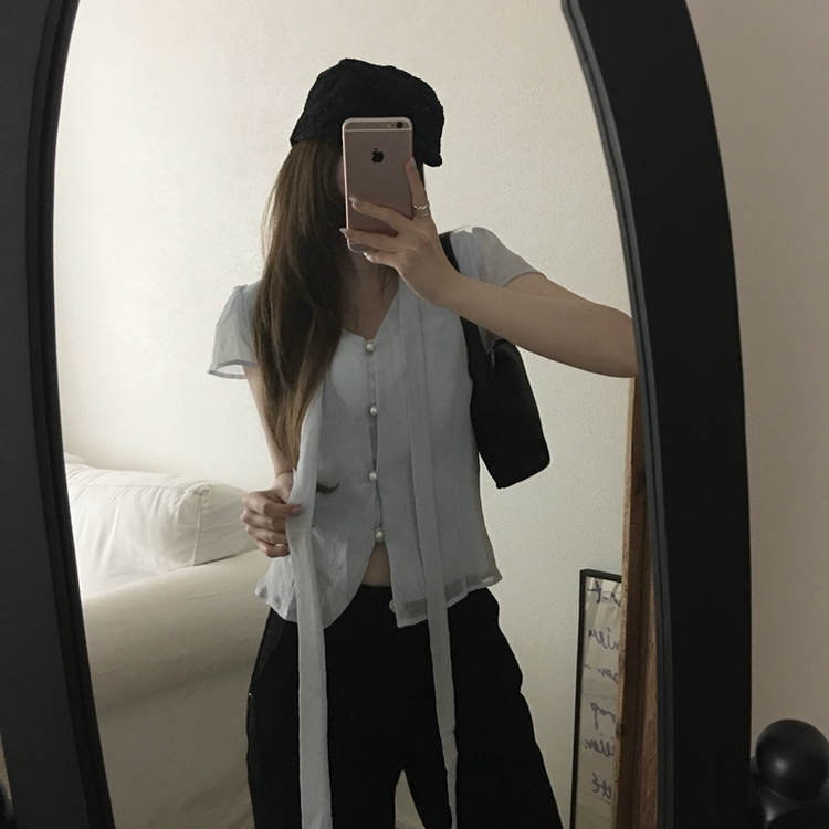 リボンボタンシフォンブラウス BLUE