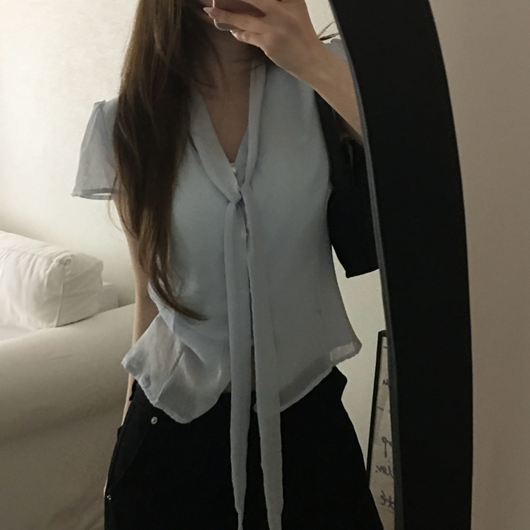 リボンボタンシフォンブラウス BLUE