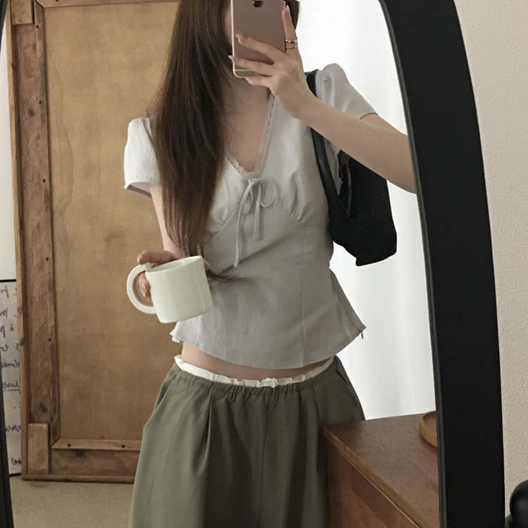 パフレースVネックリボンブラウス BLUE