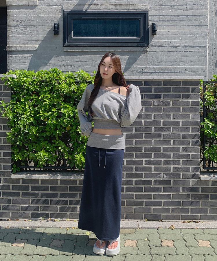 ホールドロウライズバンドロングスカート NAVY