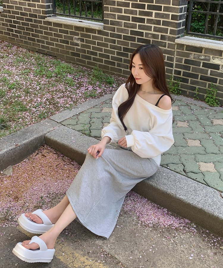 ホールドロウライズバンドロングスカート GREY