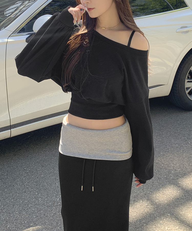 オフショルダークロップドトレーナー BLACK