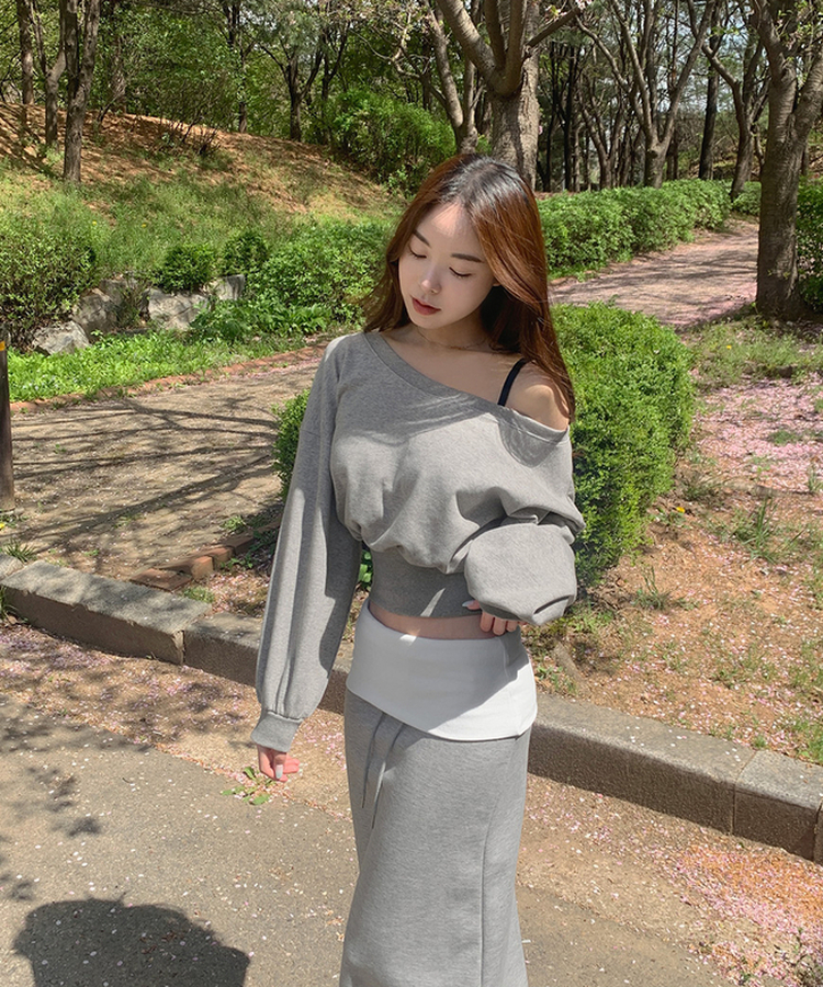 オフショルダークロップドトレーナー GREY